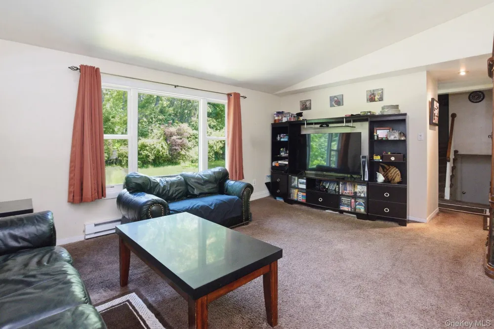 19 Taurat Place Mahopac, NY 10541