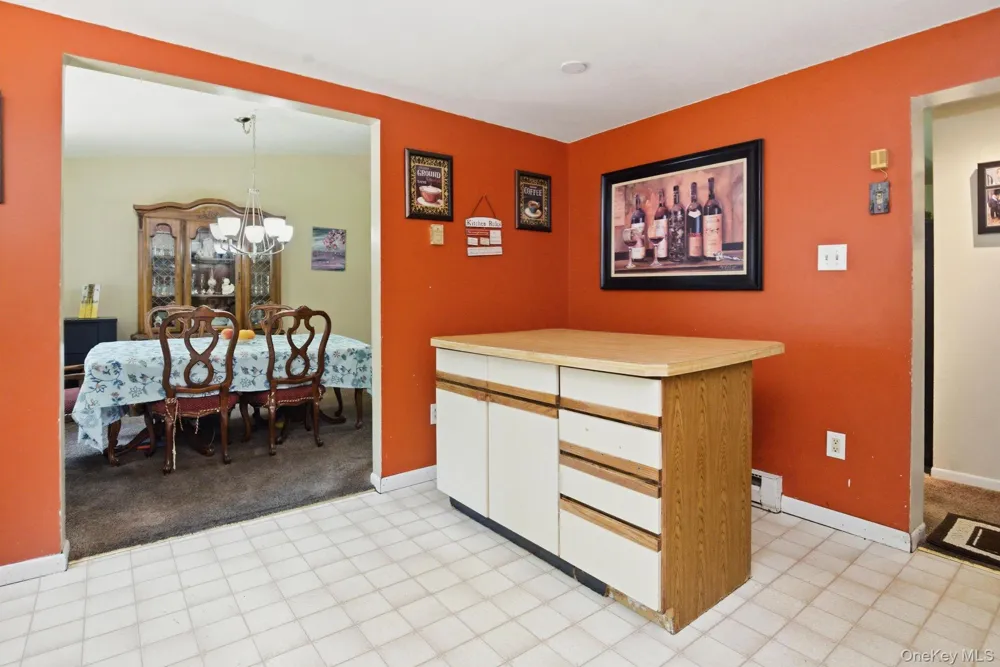 19 Taurat Place Mahopac, NY 10541