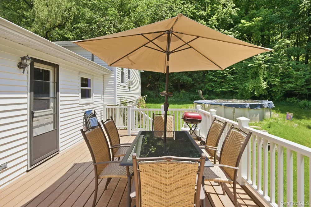 19 Taurat Place Mahopac, NY 10541