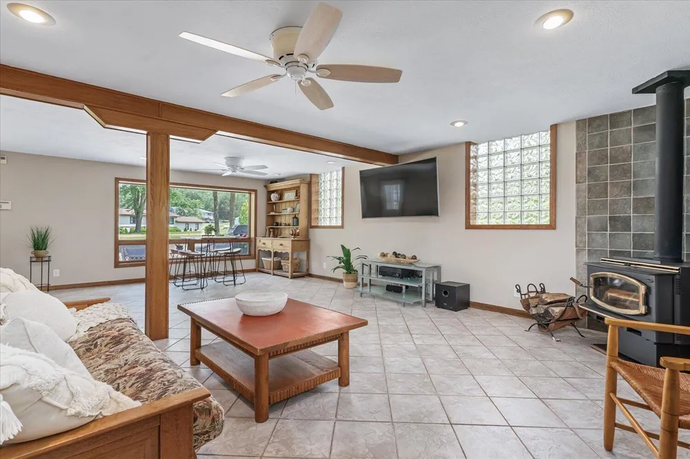 13754 45th Street Bloomingdale, MI 49026