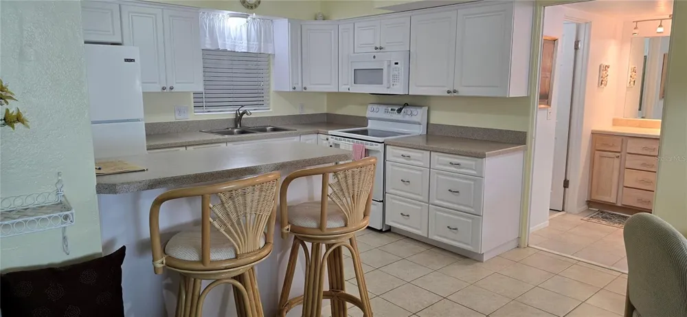 175 55TH AVENUE #204 St Pete Beach, FL 33706