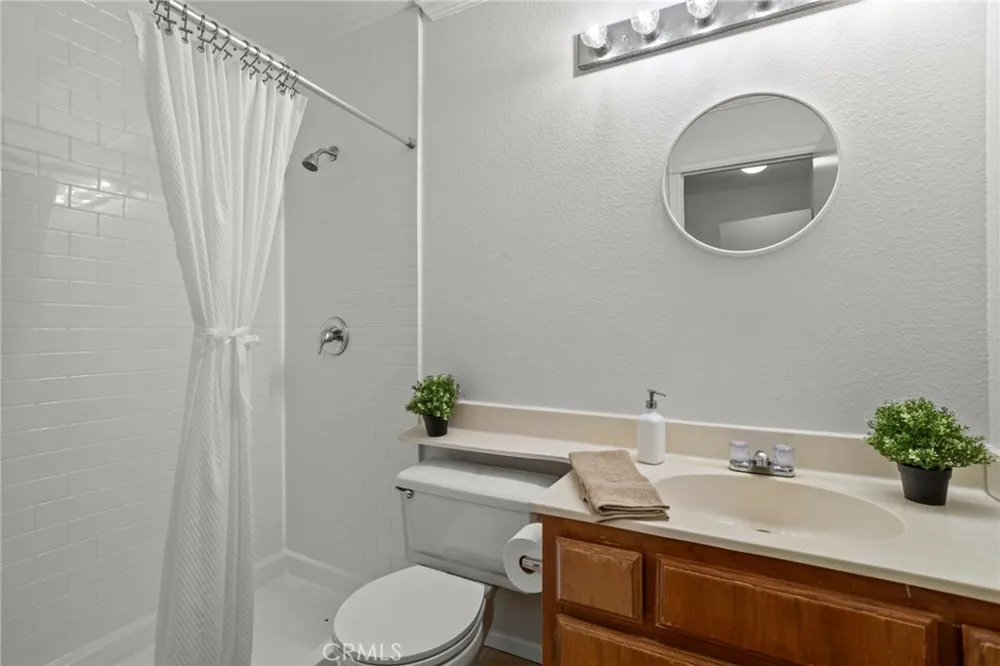 343 W Central #J Monrovia, CA 91016