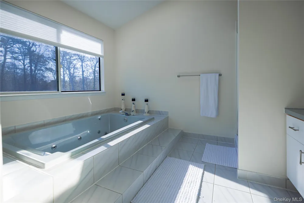 220 Pleasure Drive Riverhead, NY 11901