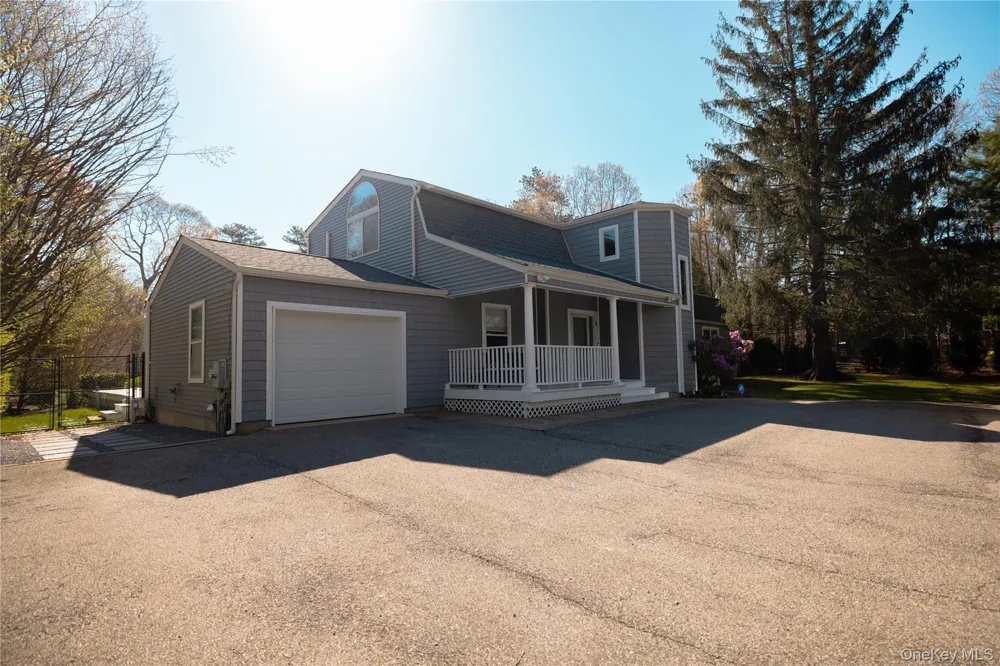 220 Pleasure Drive Riverhead, NY 11901