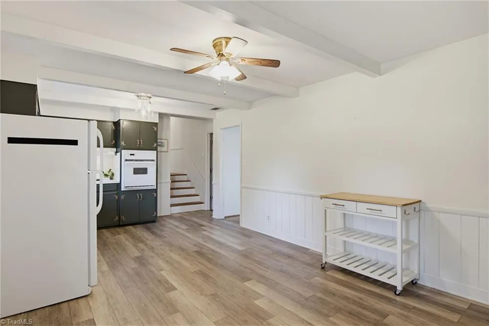 1132 Glennview Drive Kernersville, NC 27284
