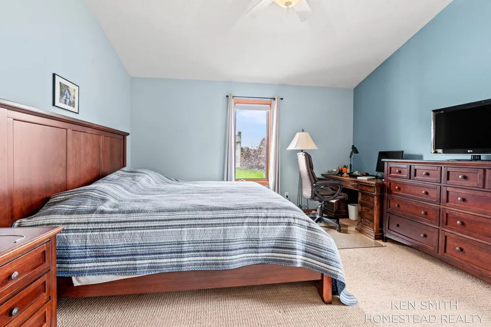 5131 Windybrook Drive SW Wyoming City, MI 49418