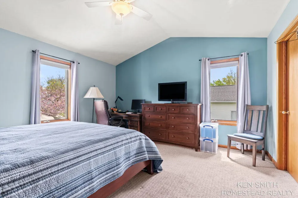 5131 Windybrook Drive SW Wyoming City, MI 49418