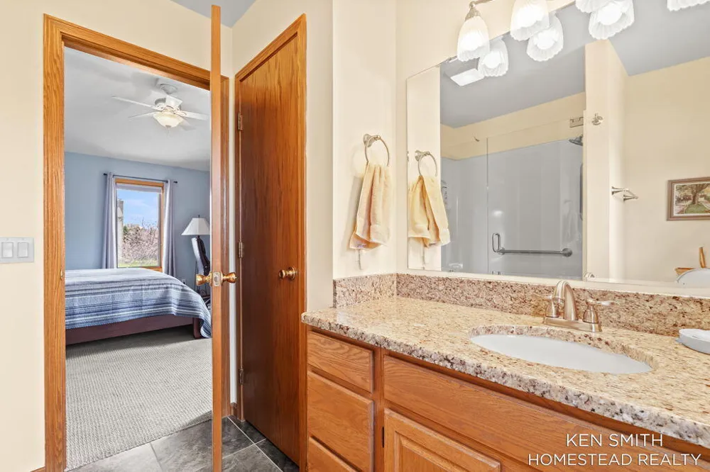 5131 Windybrook Drive SW Wyoming City, MI 49418
