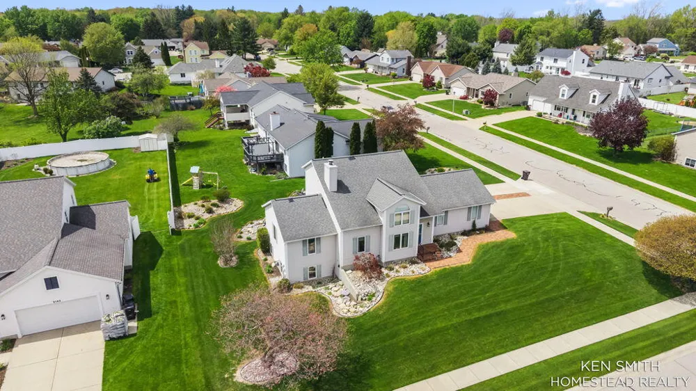 5131 Windybrook Drive SW Wyoming City, MI 49418