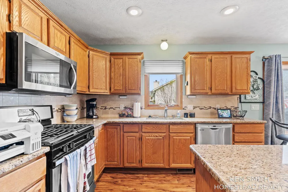 5131 Windybrook Drive SW Wyoming City, MI 49418