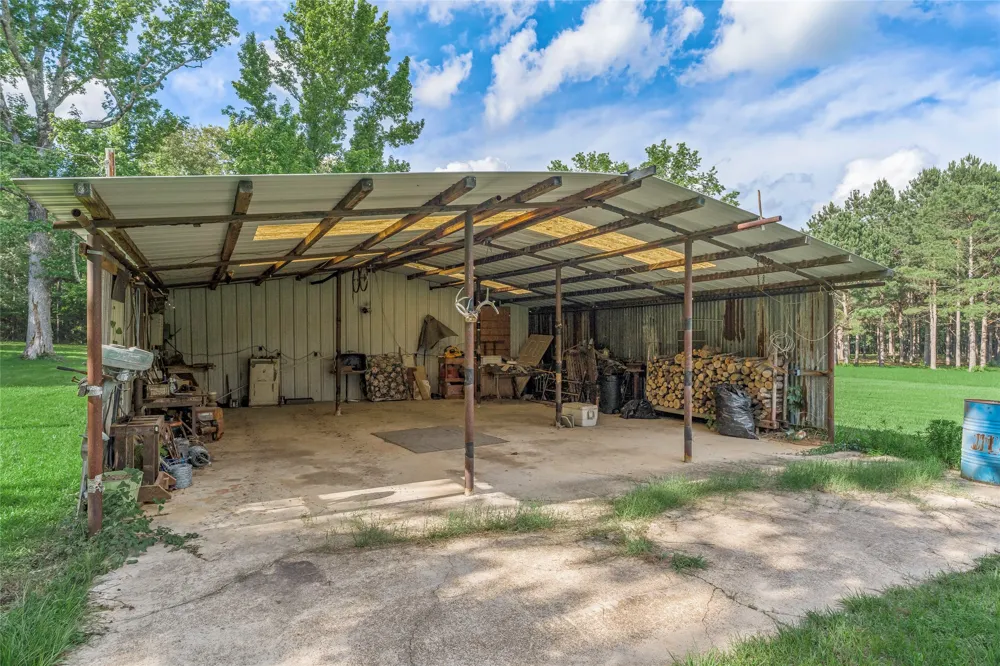 155 Jones Lane Benton, LA 71006