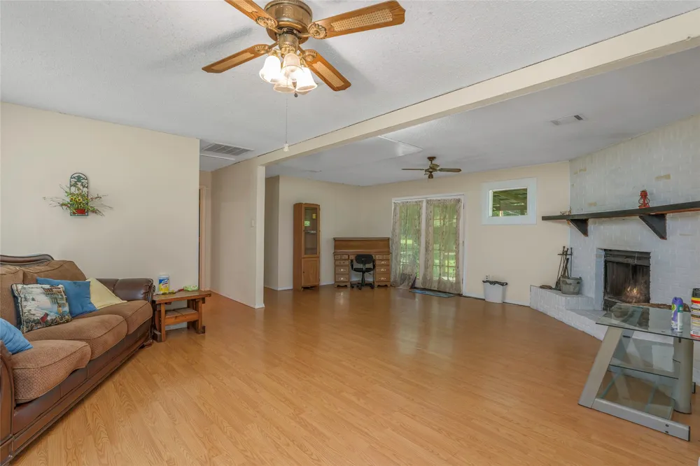 155 Jones Lane Benton, LA 71006