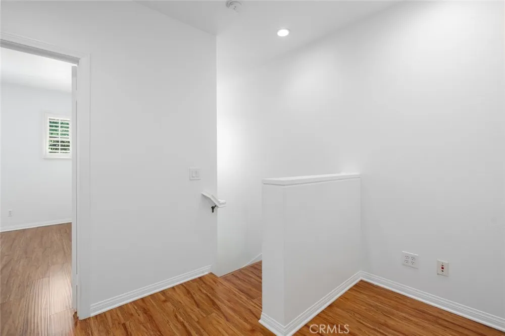 127 Jadestone Irvine, CA 92603