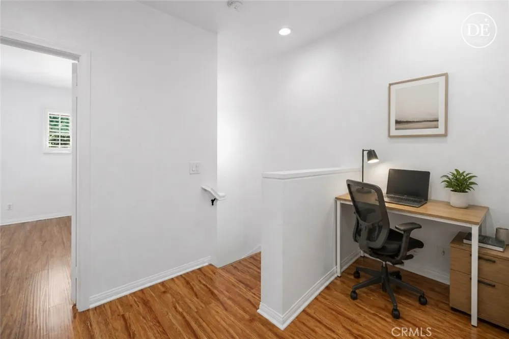 127 Jadestone Irvine, CA 92603