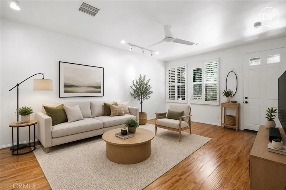 127 Jadestone Irvine, CA 92603
