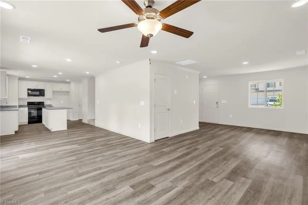 728 Torbay Drive McLeansville, NC 27301