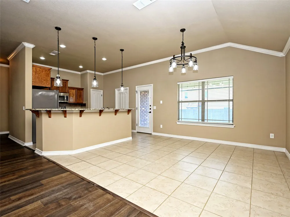 224 Geode Lane Jarrell, TX 76537