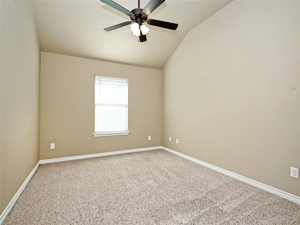 224 Geode Lane Jarrell, TX 76537