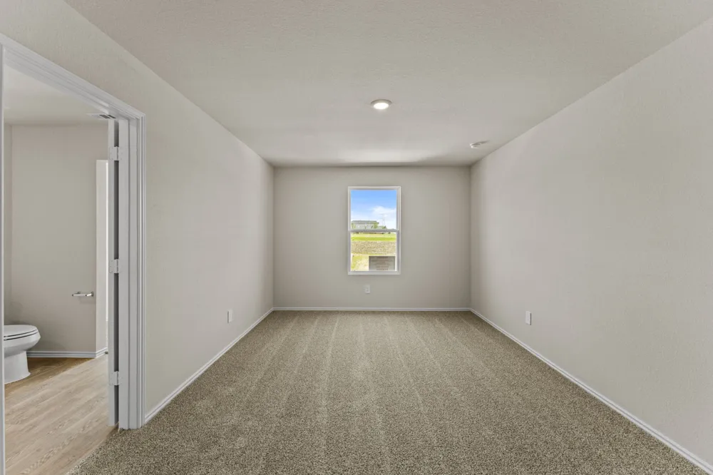 113 Howard Drive Maxwell, TX 78109