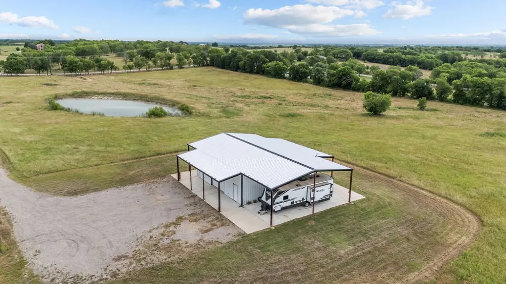 1161 Alsdorf Road Ennis, TX 75119