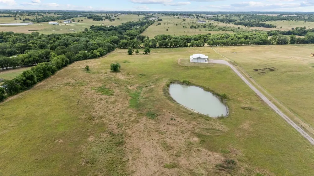1161 Alsdorf Road Ennis, TX 75119