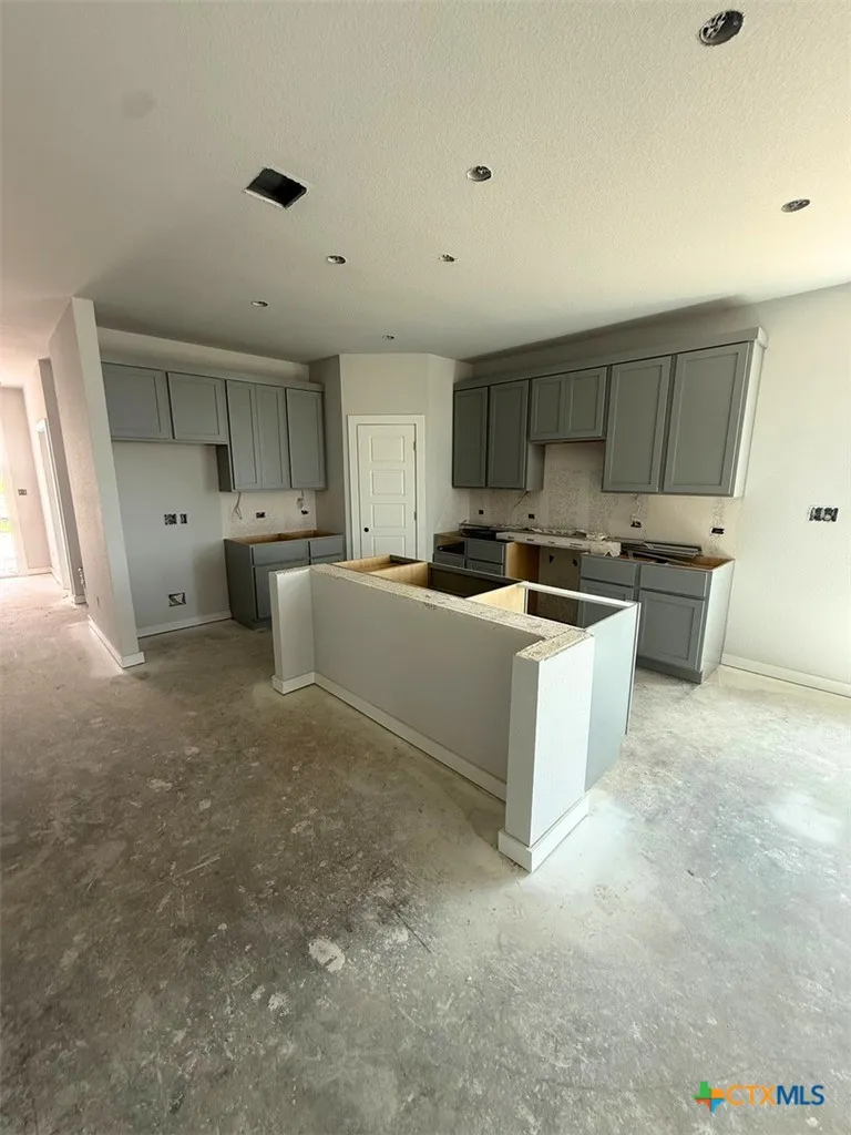 5420 San Pietro Drive Austin, TX 78747