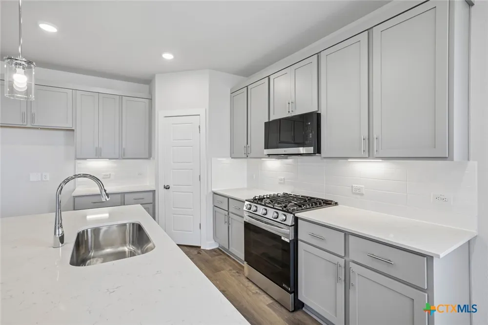 5420 San Pietro Drive Austin, TX 78747