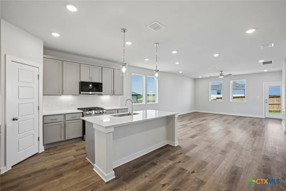 5420 San Pietro Drive Austin, TX 78747