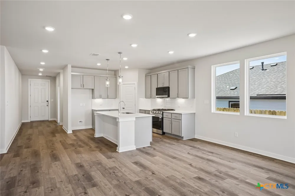 5420 San Pietro Drive Austin, TX 78747