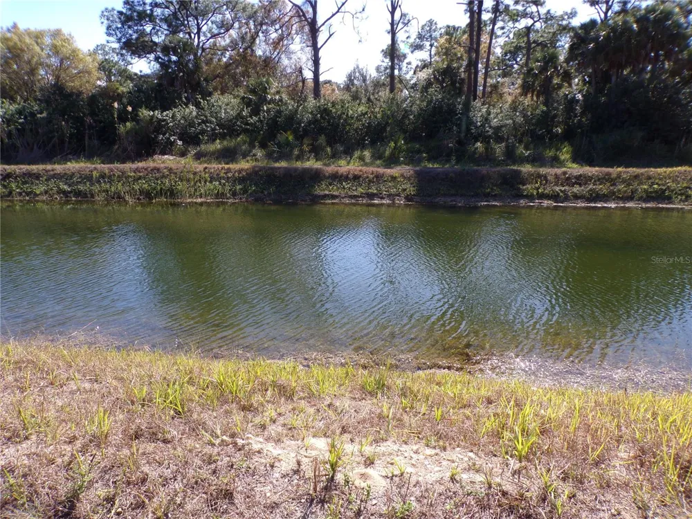 763 LONGBOW LANE Lehigh Acres, FL 33972