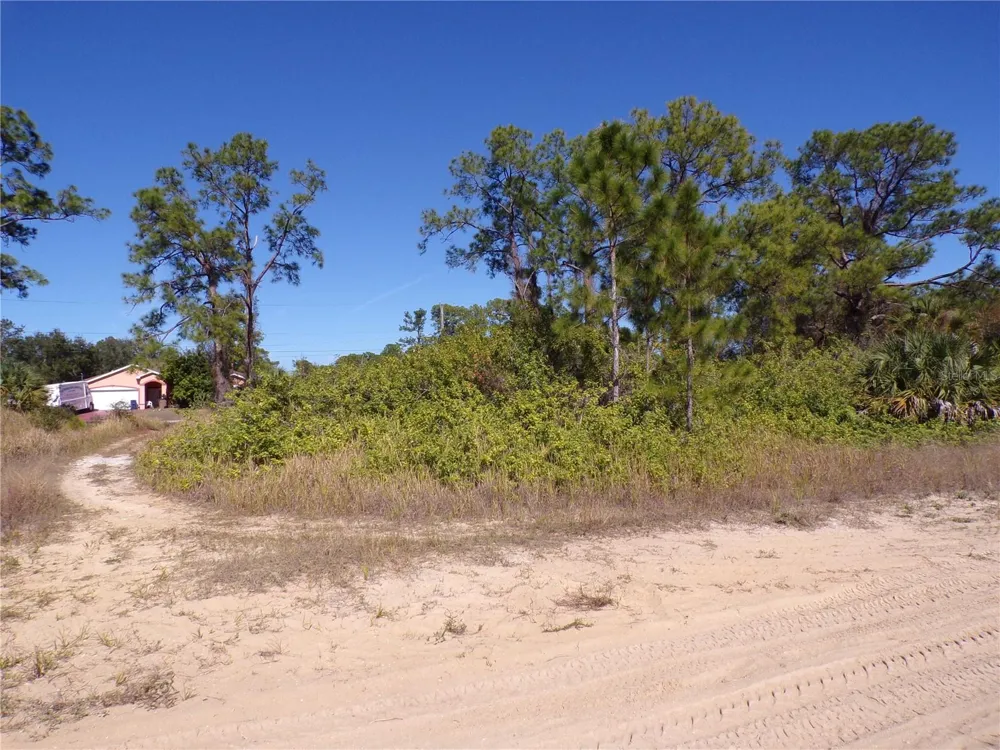 763 LONGBOW LANE Lehigh Acres, FL 33972