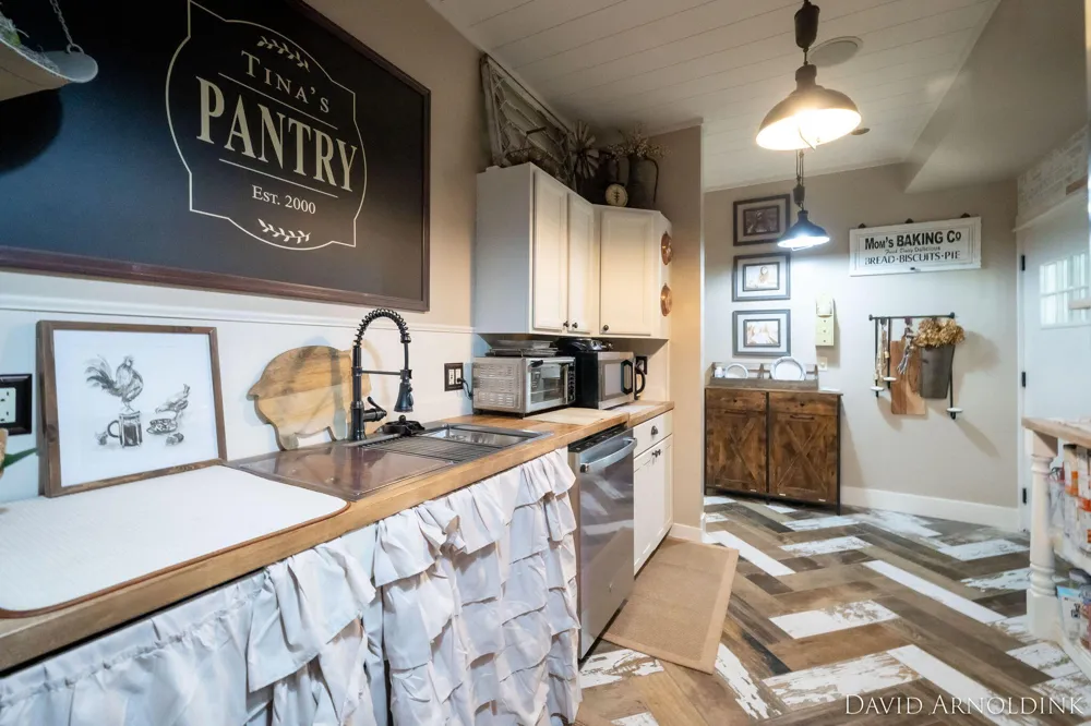 2325 Riley Court Hudsonville, MI 49426