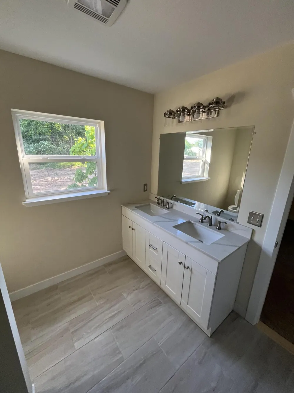 194 Devonwood Drive Shelby Village, MI 49455