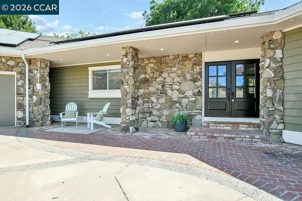 4161 Leon Drive Clayton, CA 94517
