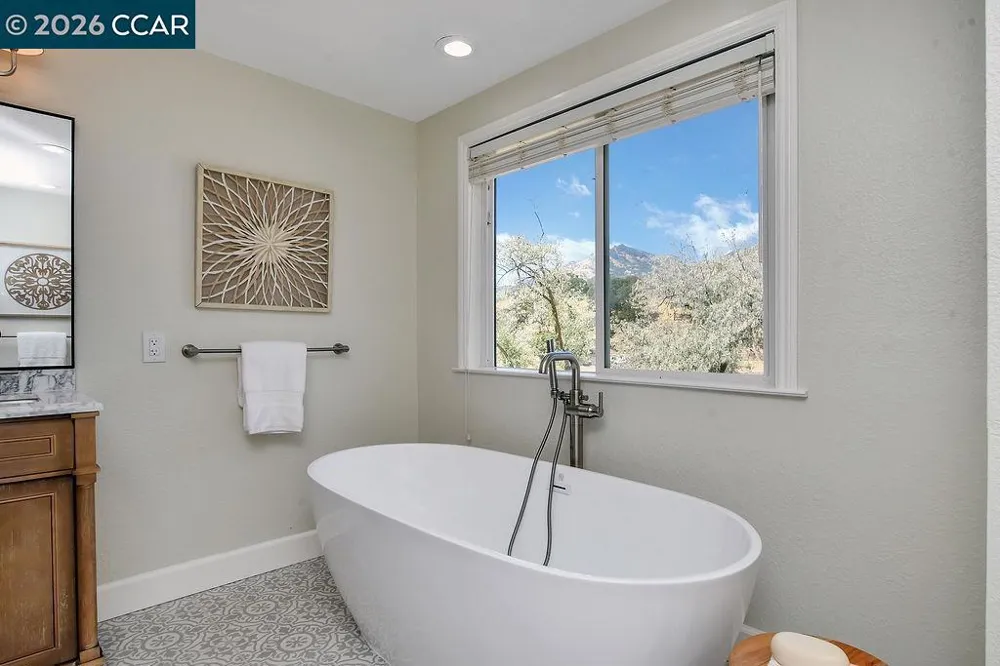 4161 Leon Drive Clayton, CA 94517