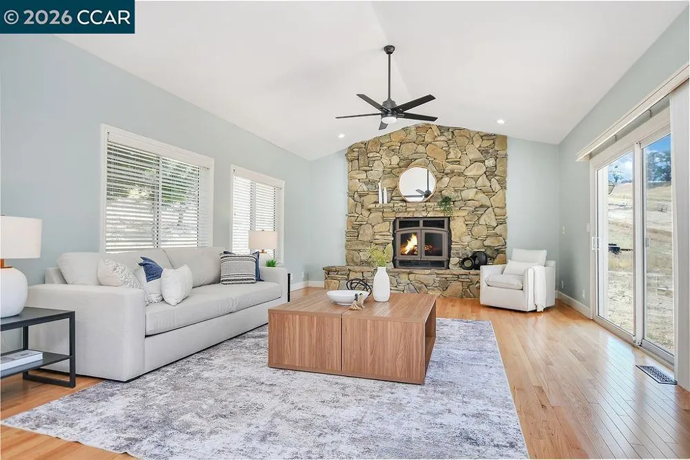 4161 Leon Drive Clayton, CA 94517