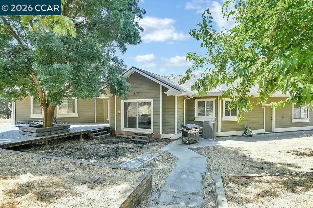 4161 Leon Drive Clayton, CA 94517