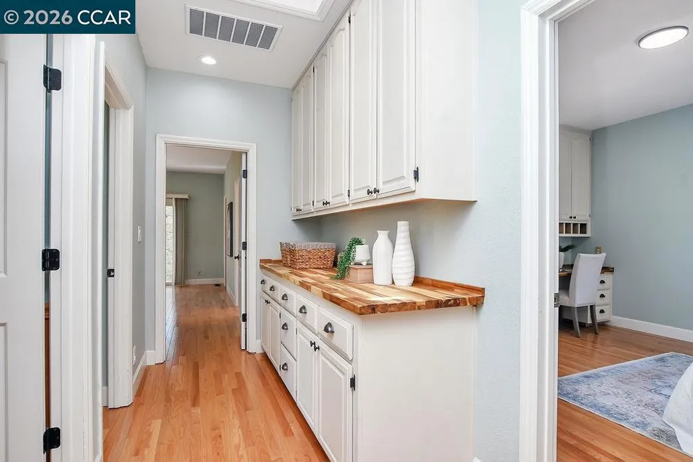 4161 Leon Drive Clayton, CA 94517