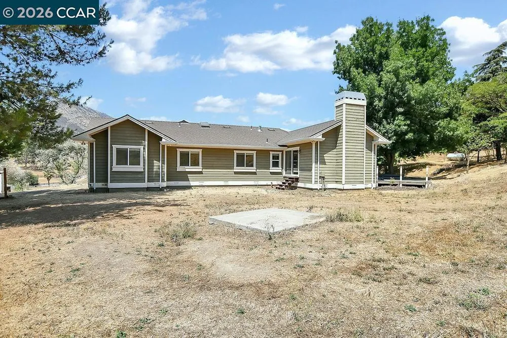 4161 Leon Drive Clayton, CA 94517