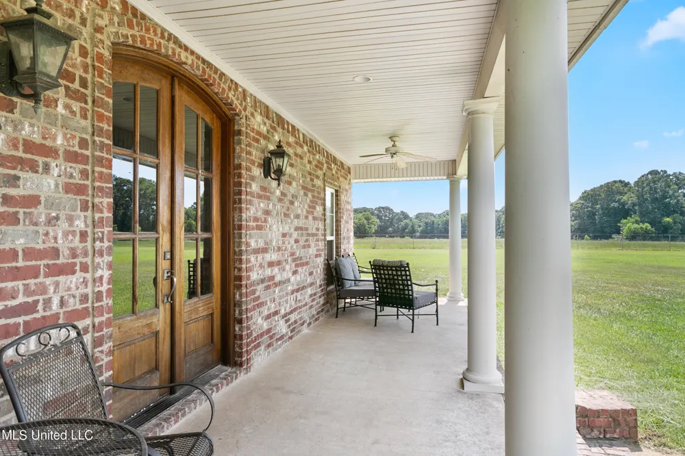 3148 Volley Campbell Road Terry, MS 39170