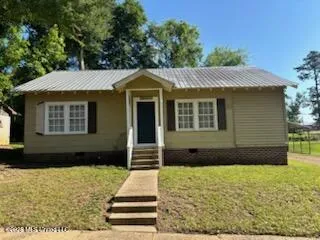 107 W Durr Avenue Mendenhall, MS 39114