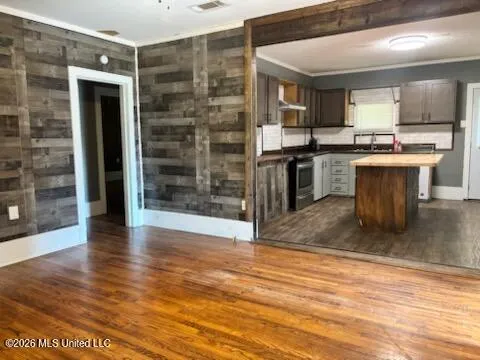 107 W Durr Avenue Mendenhall, MS 39114