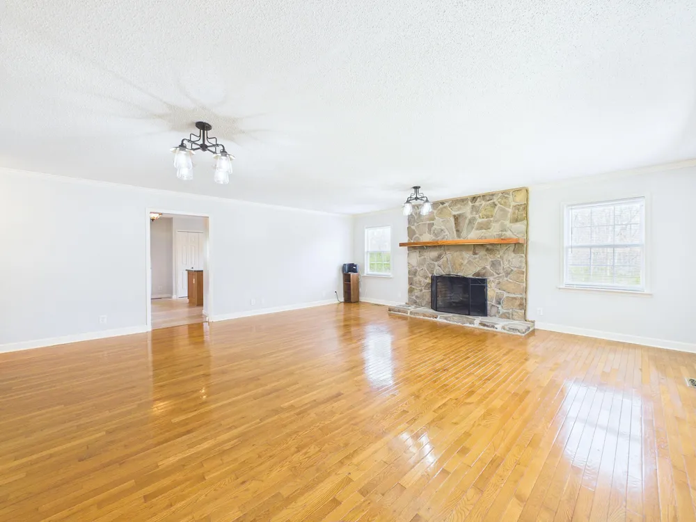 228 County Road 326 Sweetwater, TN 37874