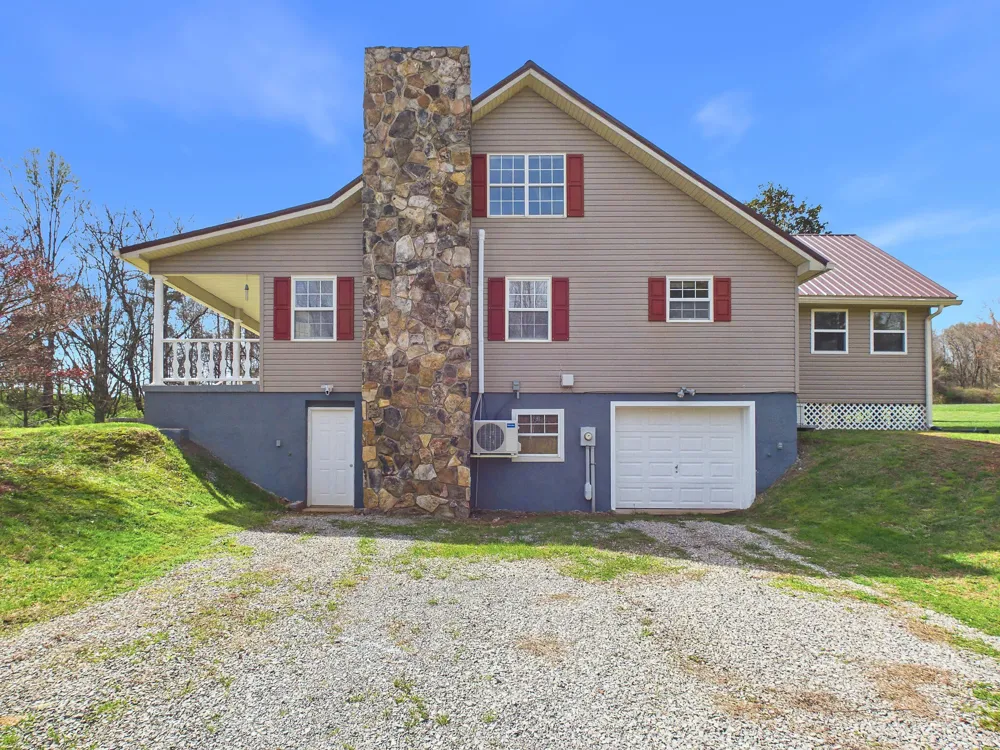 228 County Road 326 Sweetwater, TN 37874