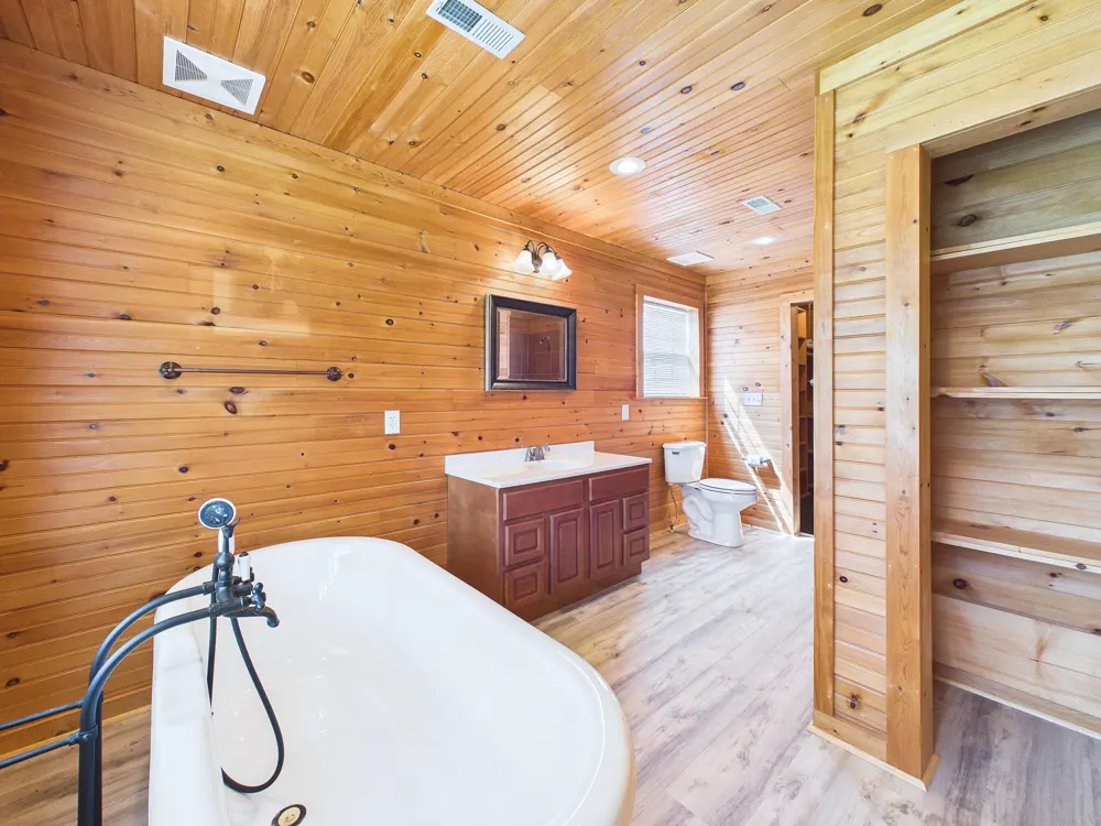 228 County Road 326 Sweetwater, TN 37874