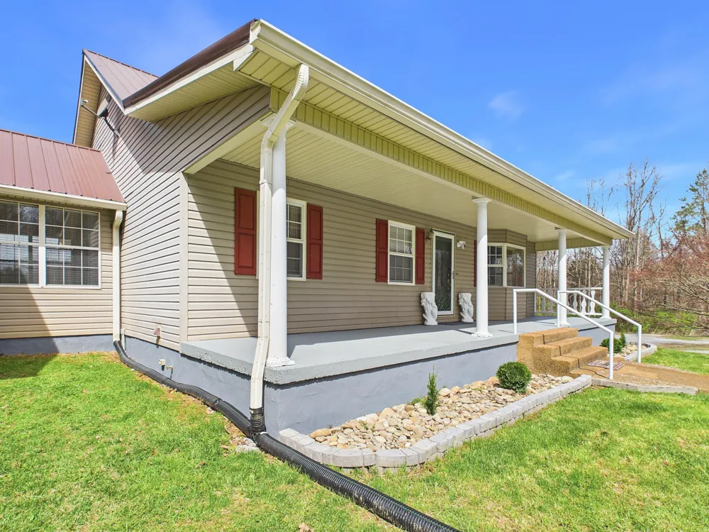 228 County Road 326 Sweetwater, TN 37874