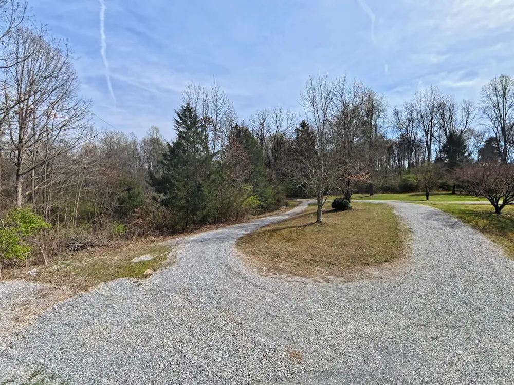 228 County Road 326 Sweetwater, TN 37874