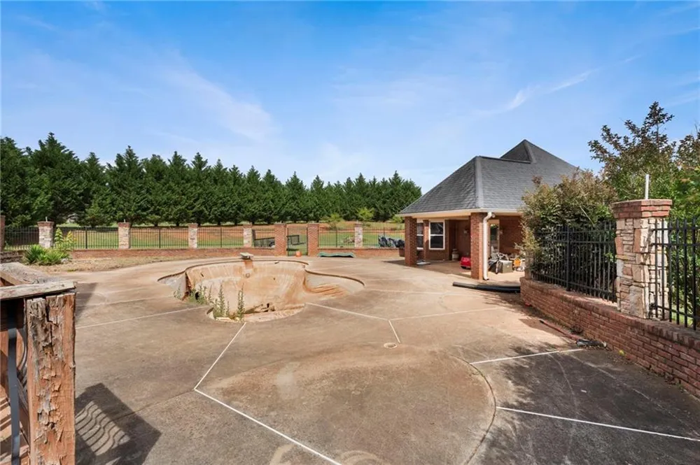 345 River Cove Meadows Social Circle, GA 30025