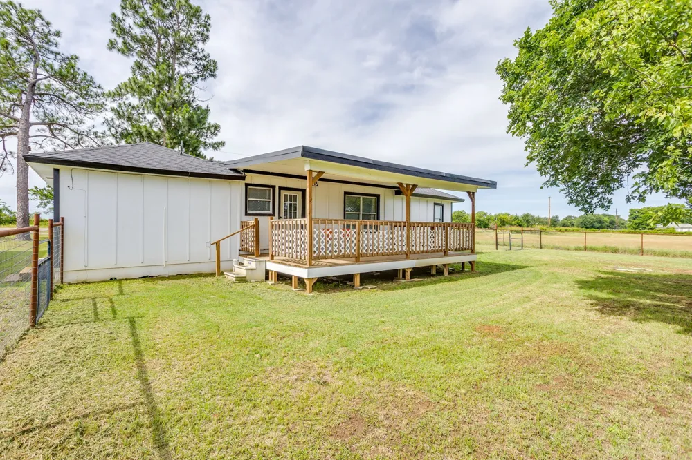 6296 Fm 1195 Mineral Wells, TX 76067