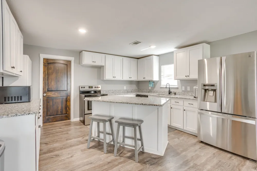 6296 Fm 1195 Mineral Wells, TX 76067